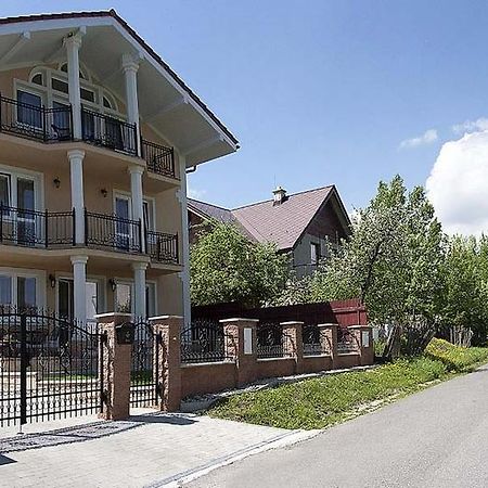 蝴蝶别墅酒店 Nová Lesná 外观 照片